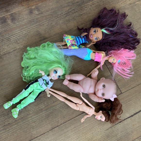 Bundle toys dolls🌲🌲 - Picture 7 of 7